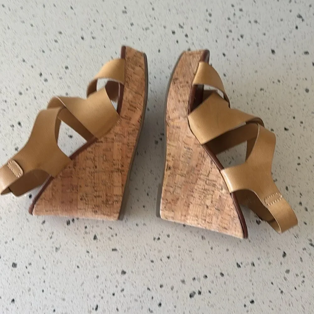 Seven7 Winnie Wedge Cork Natural Tan Vegan Leather Heeled Sandals Shoes size 9